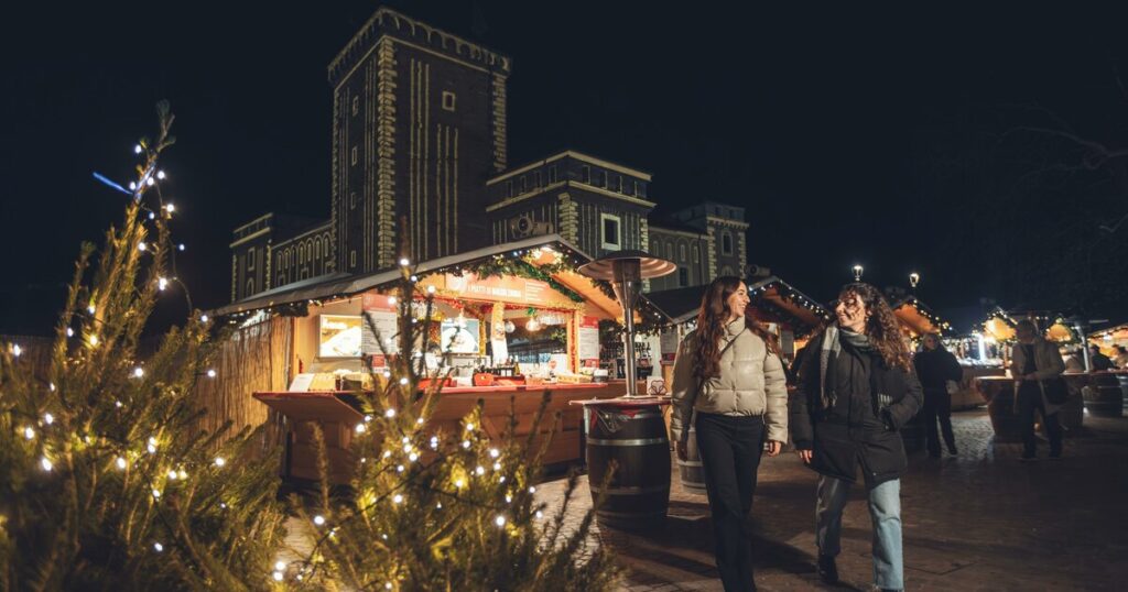 Weihnachtsmarkt „Di Gusto in Gusto“ in der Altstadt von Riva del Garda
